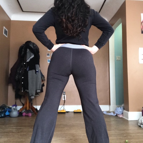TUFF ATHLETICS fit and flare athletic pants - Picture 3 of 5